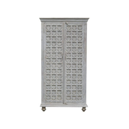 Unikat "Garderobe" - UN2366198