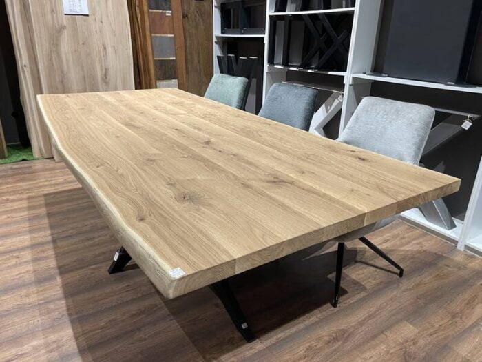 Esstische-Tischplatten-Tischbeine-Eiche-Kastanie-Metall-Neptun-Conan-Zeus-Kairo-Maja-Lagos-Ramses-Iroko-Venus-Casaambiente-Bochum