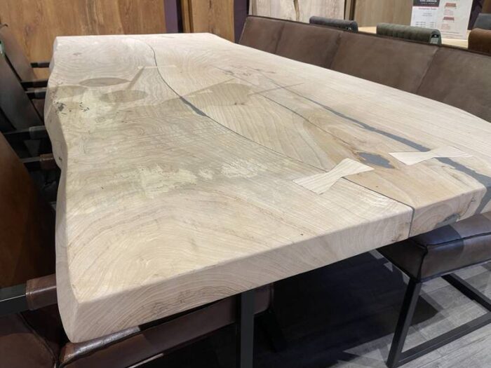 Esstische-Tischplatten-Tischbeine-Eiche-Kastanie-Metall-Neptun-Conan-Zeus-Kairo-Maja-Lagos-Ramses-Iroko-Venus-Casaambiente-Bochum