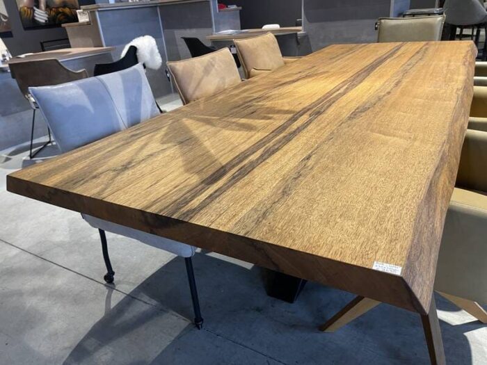 Esstische-Tischplatten-Tischbeine-Eiche-Kastanie-Metall-Neptun-Conan-Zeus-Kairo-Maja-Lagos-Ramses-Iroko-Venus-Casaambiente-Bochum