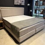 Betten-Boxspring-Bettkasten-Stoff-Metall-Licht-Holz-Jades-Sale-Casaambiente-bochum