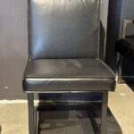 Bank-Einzelstueck-Holz-Stuhl-Sale-16-Sitzmoebel-casaambiente-bochum