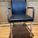 Armlehner-Barhocker-Holz-Stuhl-Sale-48-Sitzmoebel-casaambiente-bochum