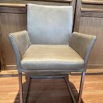 Armlehner-Barhocker-Holz-Stuhl-Sale-50-Sitzmoebel-casaambiente-bochum