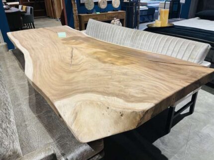 EsstischeTischplattenTischbeineEicheKastanieMetallSuarwoodWurzelCasaambienteBochum