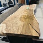 EsstischeTischplattenTischbeineEicheKastanieMetallSuarwoodWurzelCasaambienteBochum