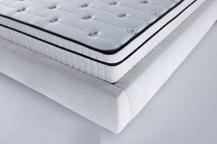 Bett-Stoff-Bettkasten-Metall-Design-Casaambeinte-Bochum